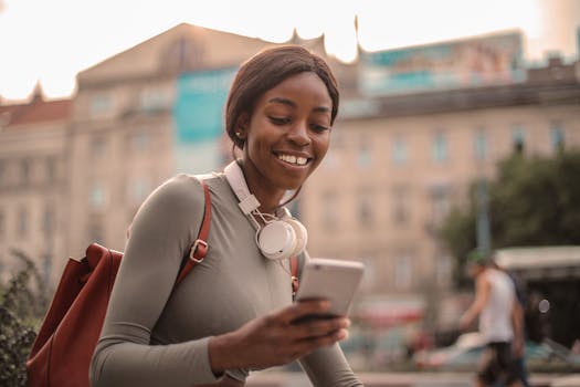 a traveler using a smartphone to find restaurant deals